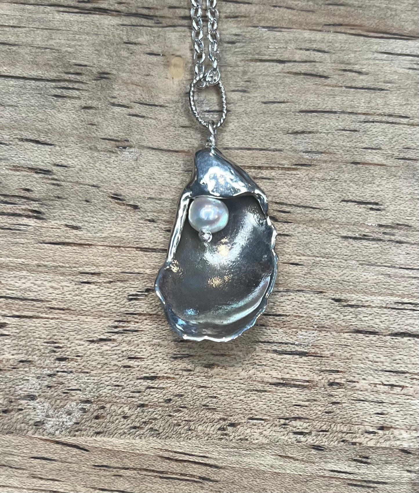 Oyster Pendant