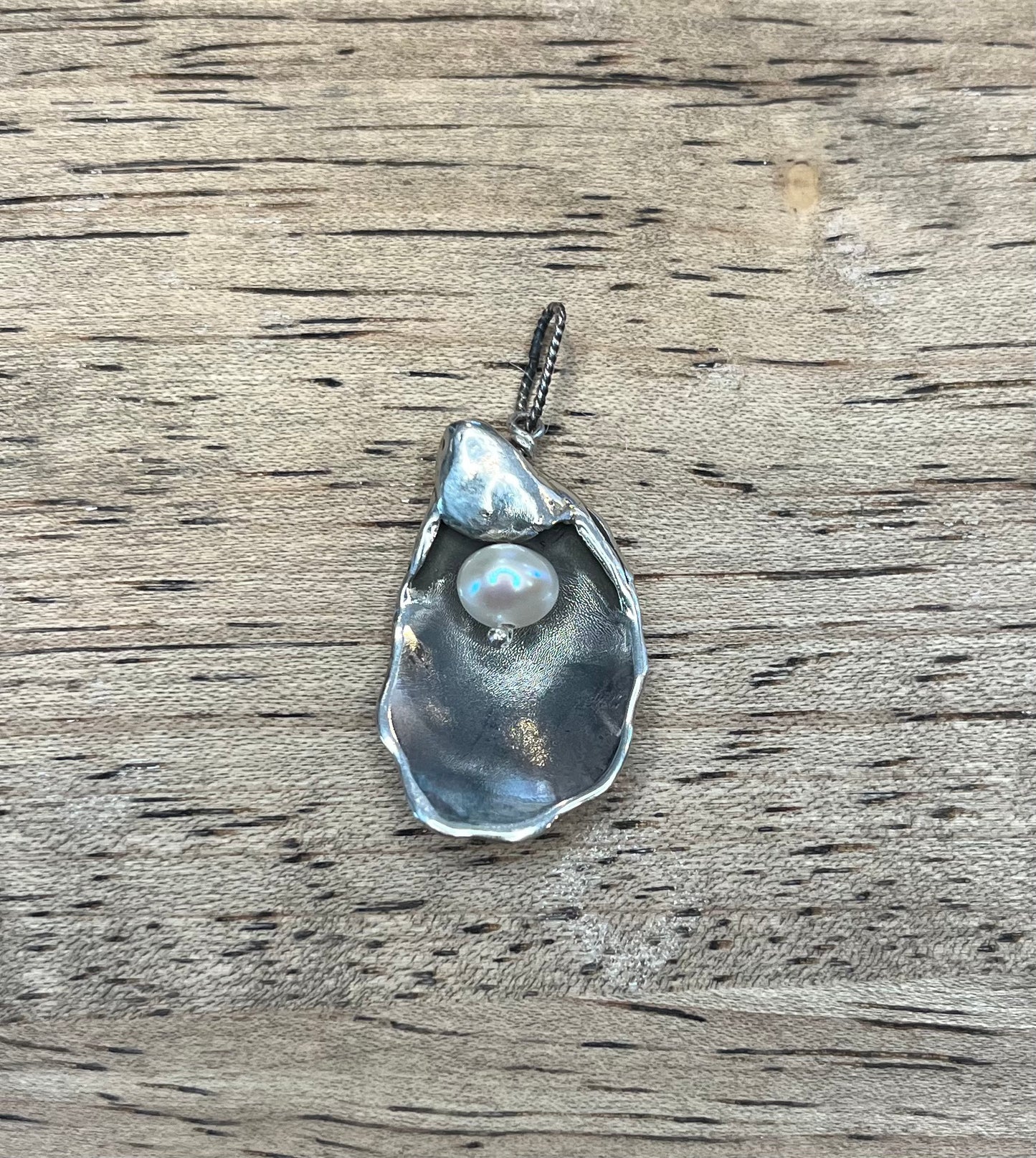 Oyster Pendant