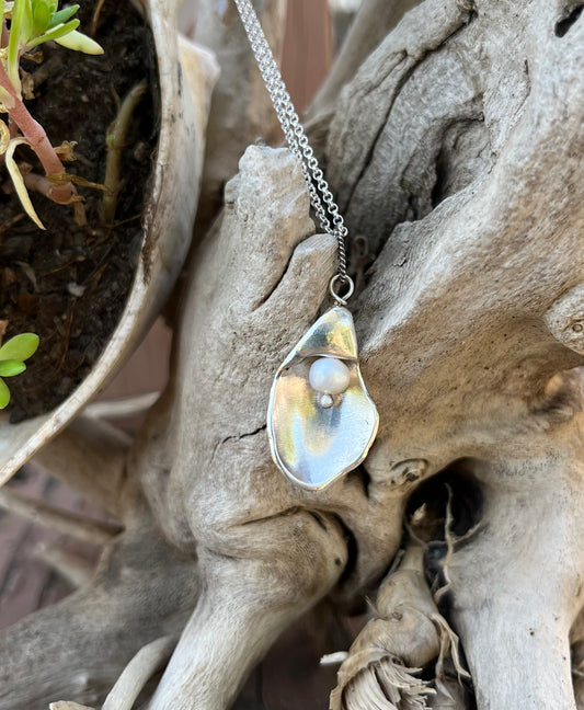 Oyster with Pearl Pendant